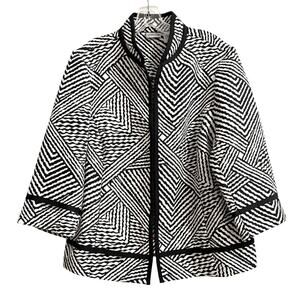 Chico's Black White Contrast Trim Size 3 (16) Jacket Spring Summer